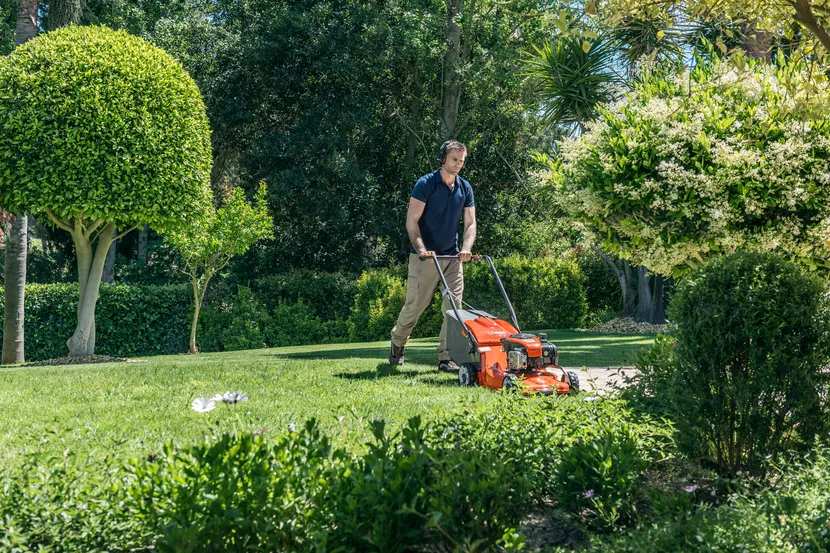Husqvarna fűnyírók vagy más márkák? – Miért jobb választás a Husqvarna